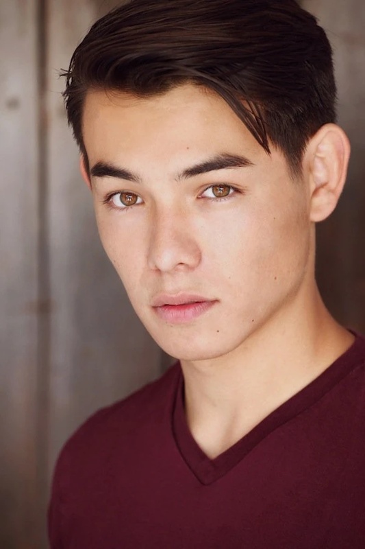 Aaron Rayner - AI Character on RolePlai