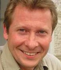 Janusz Zadura - AI Character on RolePlai