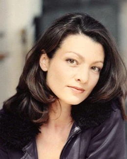 Angela Quast - AI Character on RolePlai