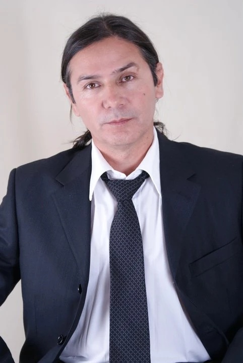 Nicolás Frías - AI Character on RolePlai
