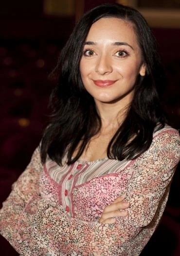 Ioana Dagău - AI Character on RolePlai