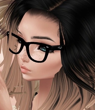 Miley Marine - AI Character on RolePlai