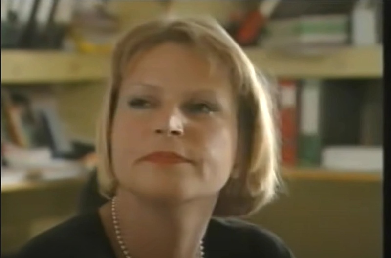Frau Notte - AI Character on RolePlai