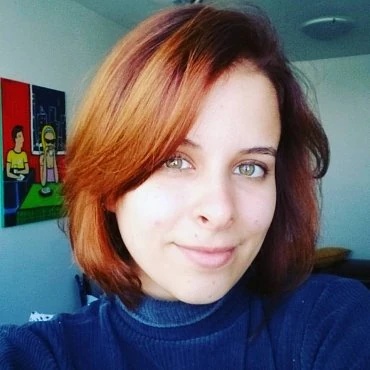 Lia Mello - AI Character on RolePlai