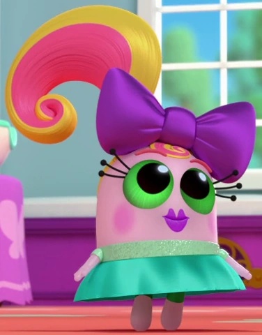 Harriet Bouffant - AI Character on RolePlai