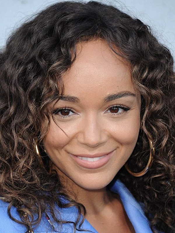 Ashley Madekwe - AI Character on RolePlai