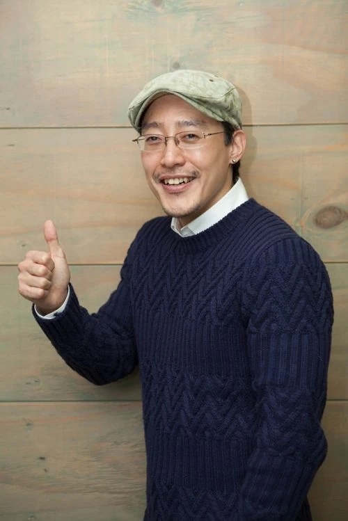 Jeon Tae-yeol - AI Character on RolePlai