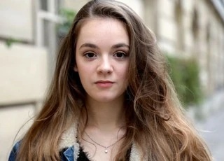 Camille Timmerman - AI Character on RolePlai