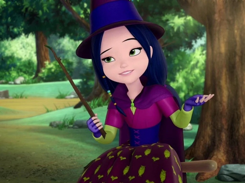 Lucinda - AI Character on RolePlai