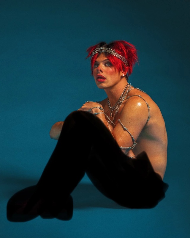 YUNGBLUD - AI Character on RolePlai