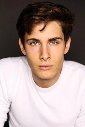Julius Marenenko - AI Character on RolePlai