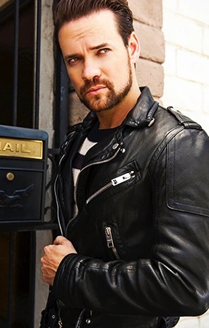 Cole Stanton - AI Character on RolePlai