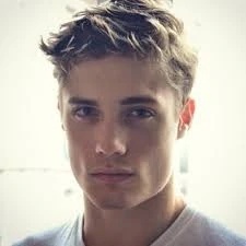 Daxon Miller - AI Character on RolePlai