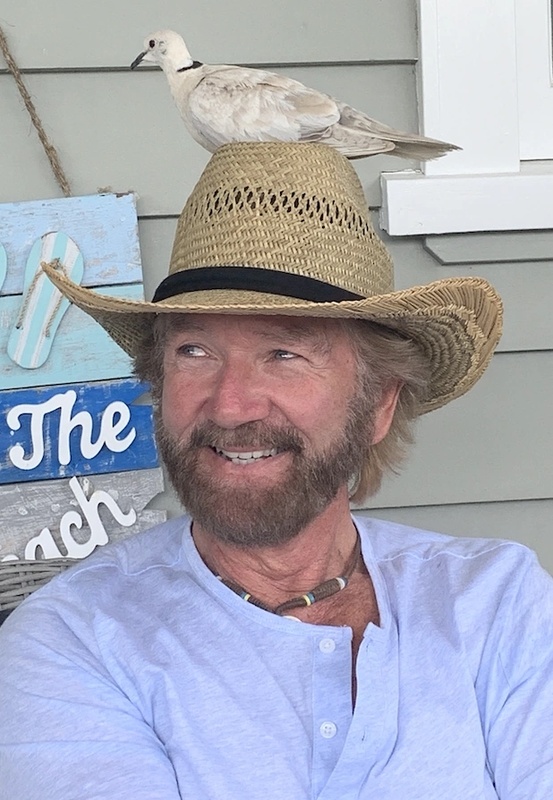 Noel Edmonds - AI Character on RolePlai