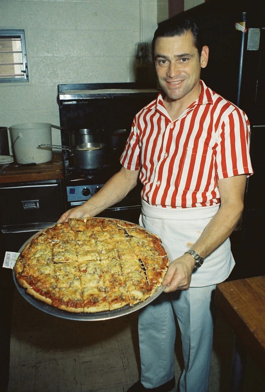 Joe Pizza - AI Character on RolePlai