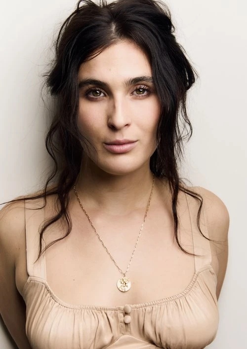 Natalie Llerena - AI Character on RolePlai