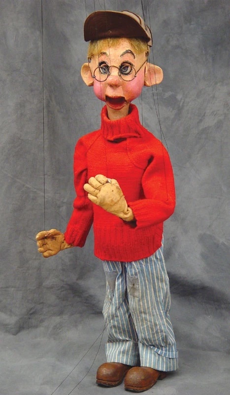 Dilly Dally - AI Character on RolePlai