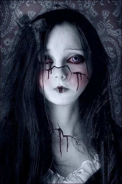 Arabella the Porcelain Doll - AI Character on RolePlai