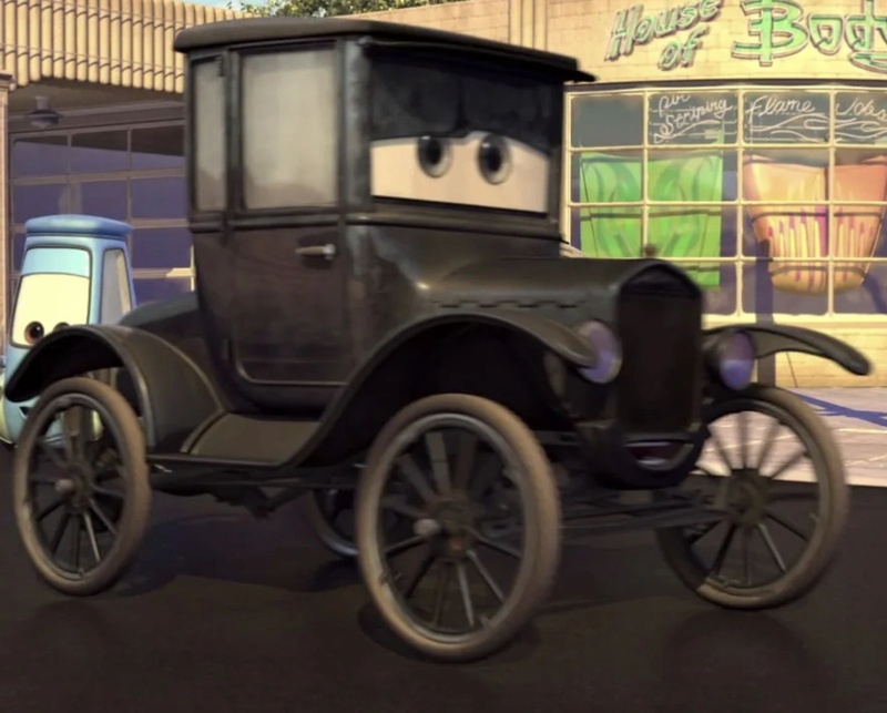 Lizzie An-Black Vehicle - AI Character on RolePlai