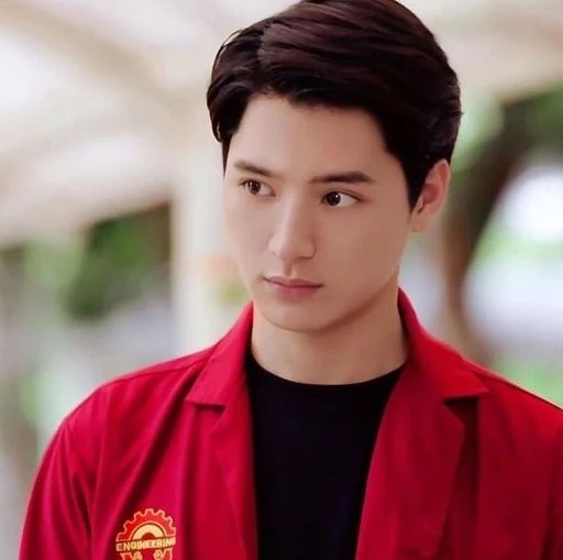 Arthit Rojnapat - AI Character on RolePlai