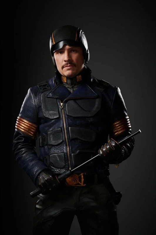 Blue Hawk - AI Character on RolePlai