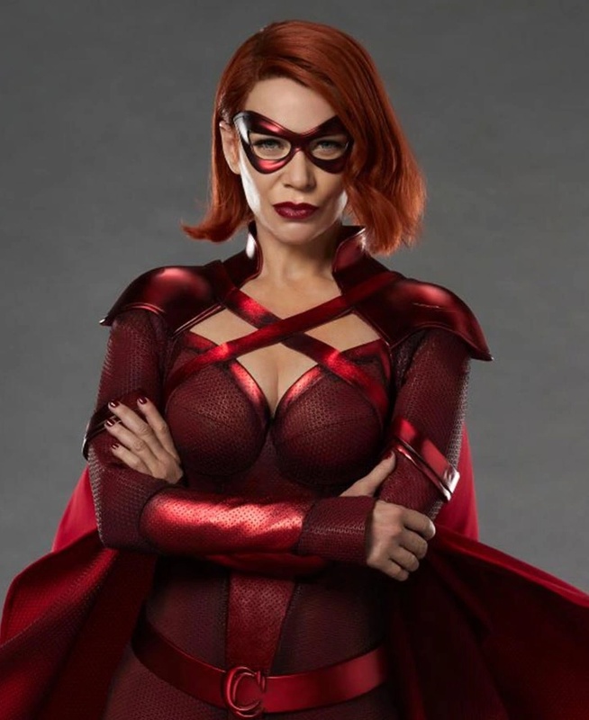 Crimson Countess - AI Character on RolePlai