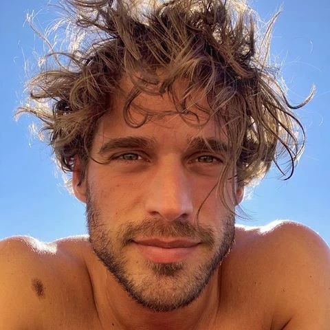 Ryke Meadows - AI Character on RolePlai