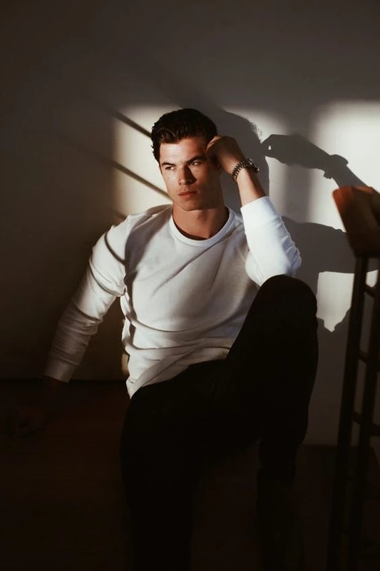 Santino Bianchi - AI Character on RolePlai