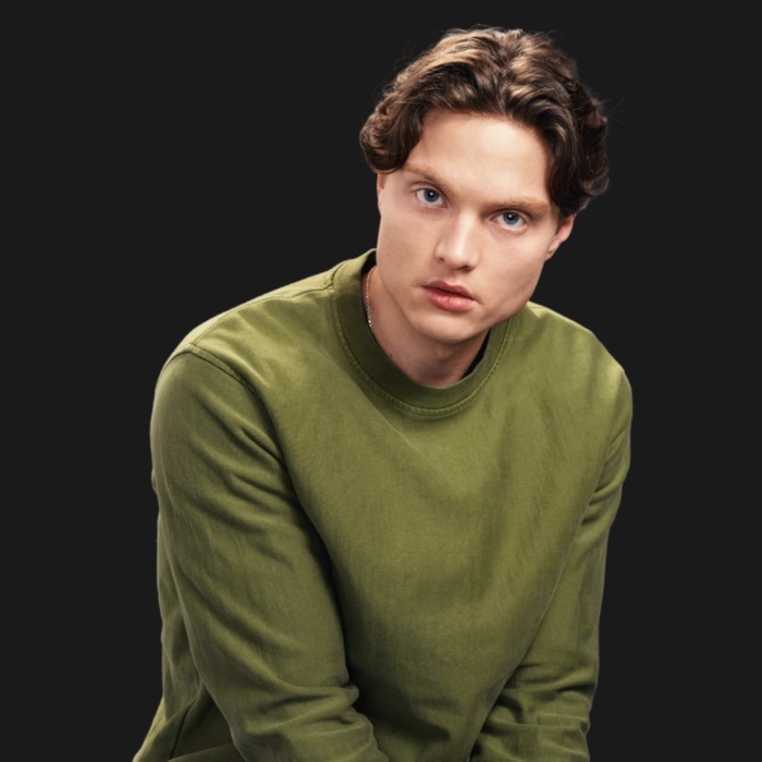 Sam Riordan - AI Character on RolePlai