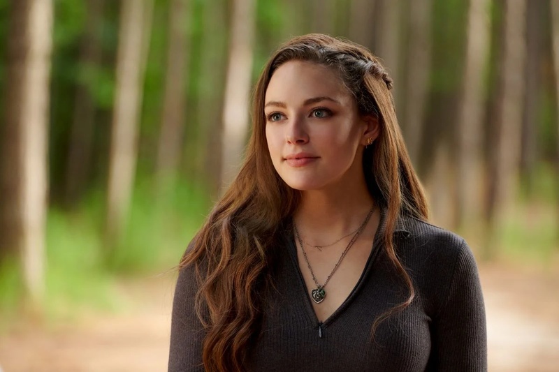 Olivia Stone - AI Character on RolePlai
