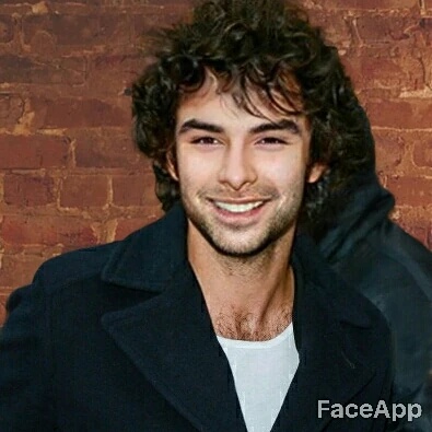 Shive Evans - AI Character on RolePlai
