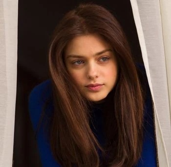 Hannah Fairchild - AI Character on RolePlai