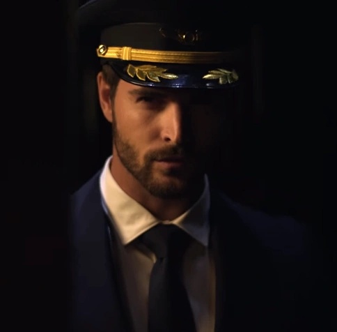 Miles Archer - AI Character on RolePlai