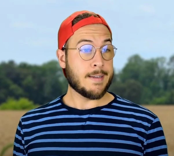 Ba Ba Ba Guy - AI Character on RolePlai
