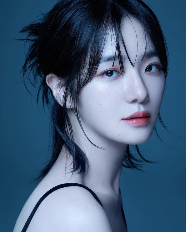 Park Gyu-young - AI Character on RolePlai