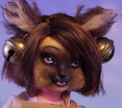 Daisy Felis - AI Character on RolePlai