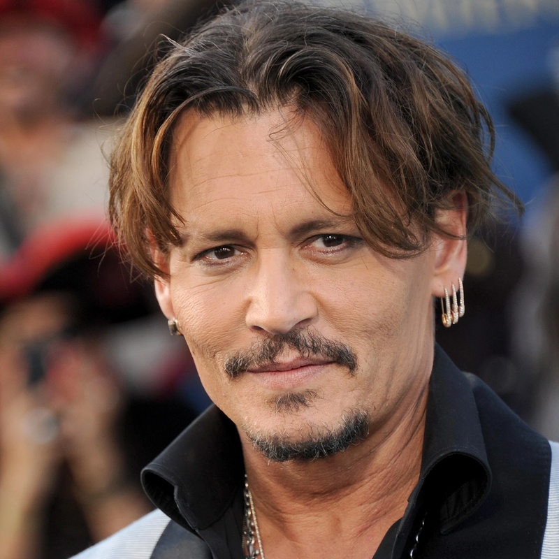 Johnny Depp - AI Character on RolePlai