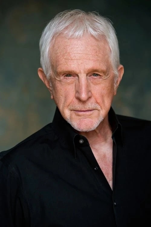 Richard Fields - AI Character on RolePlai