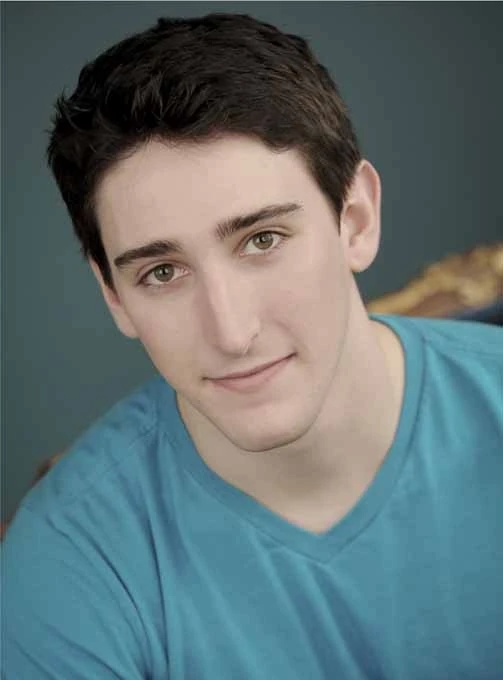 Logan Abrams - AI Character on RolePlai