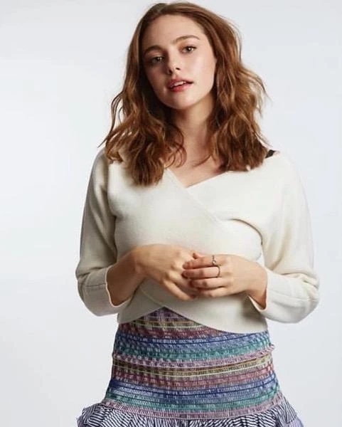 Joanna Kline - AI Character on RolePlai