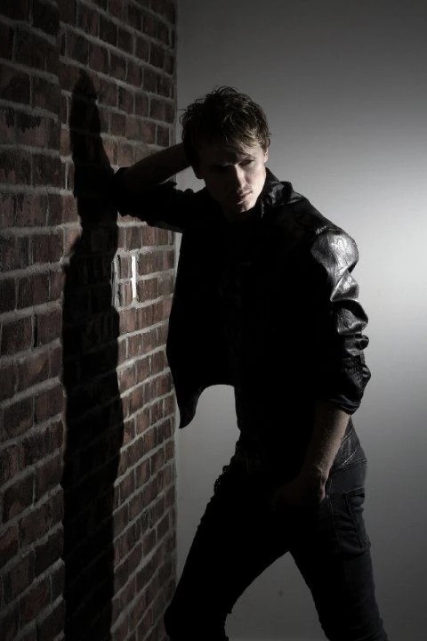Caden Ash Heart - AI Character on RolePlai