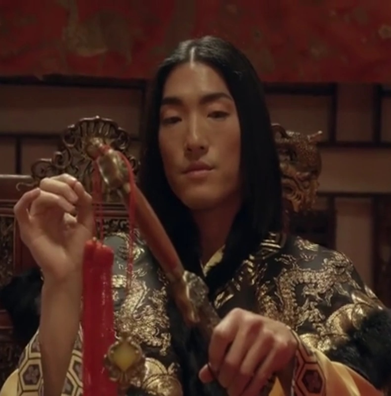 Chinese Emperor - AI Character on RolePlai
